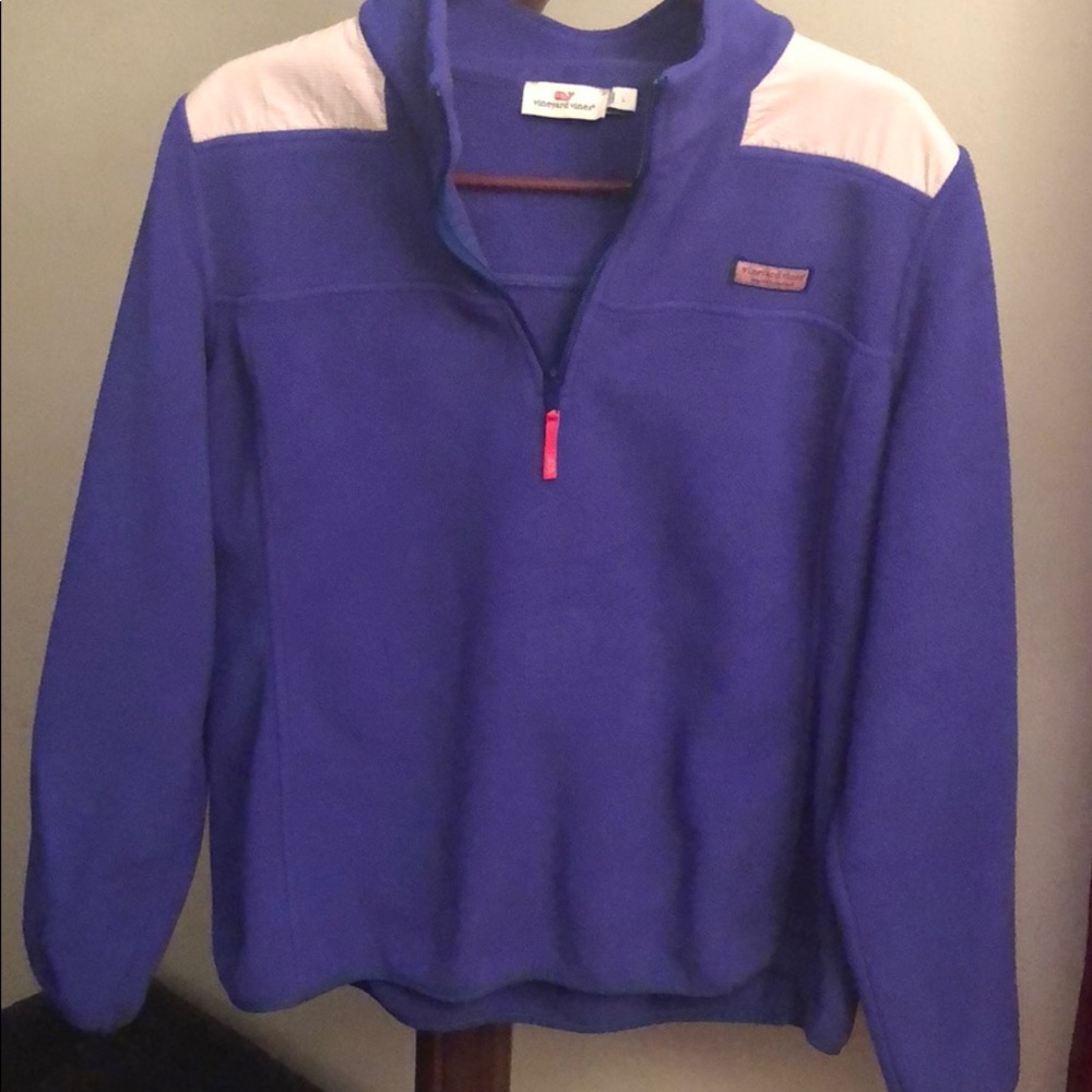 Vineyard vines sweater